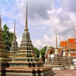 wats and temples bangkok guide