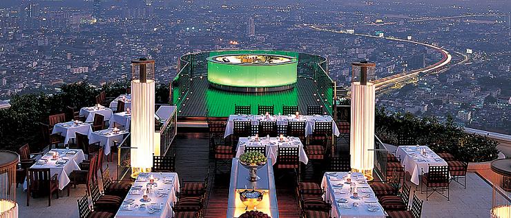http://www.thesmartgirlstravelguide.com/wp-content/uploads/2011/07/lebua-state-tower-review-bangkok-thailand-sirocco-3.jpg